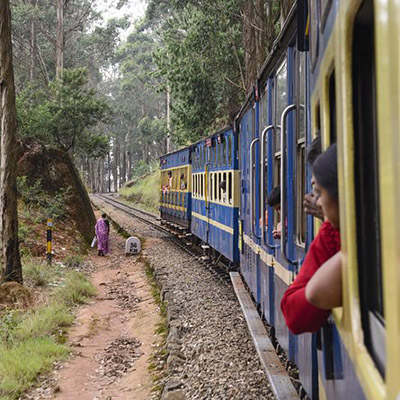 truly-india-train-tours